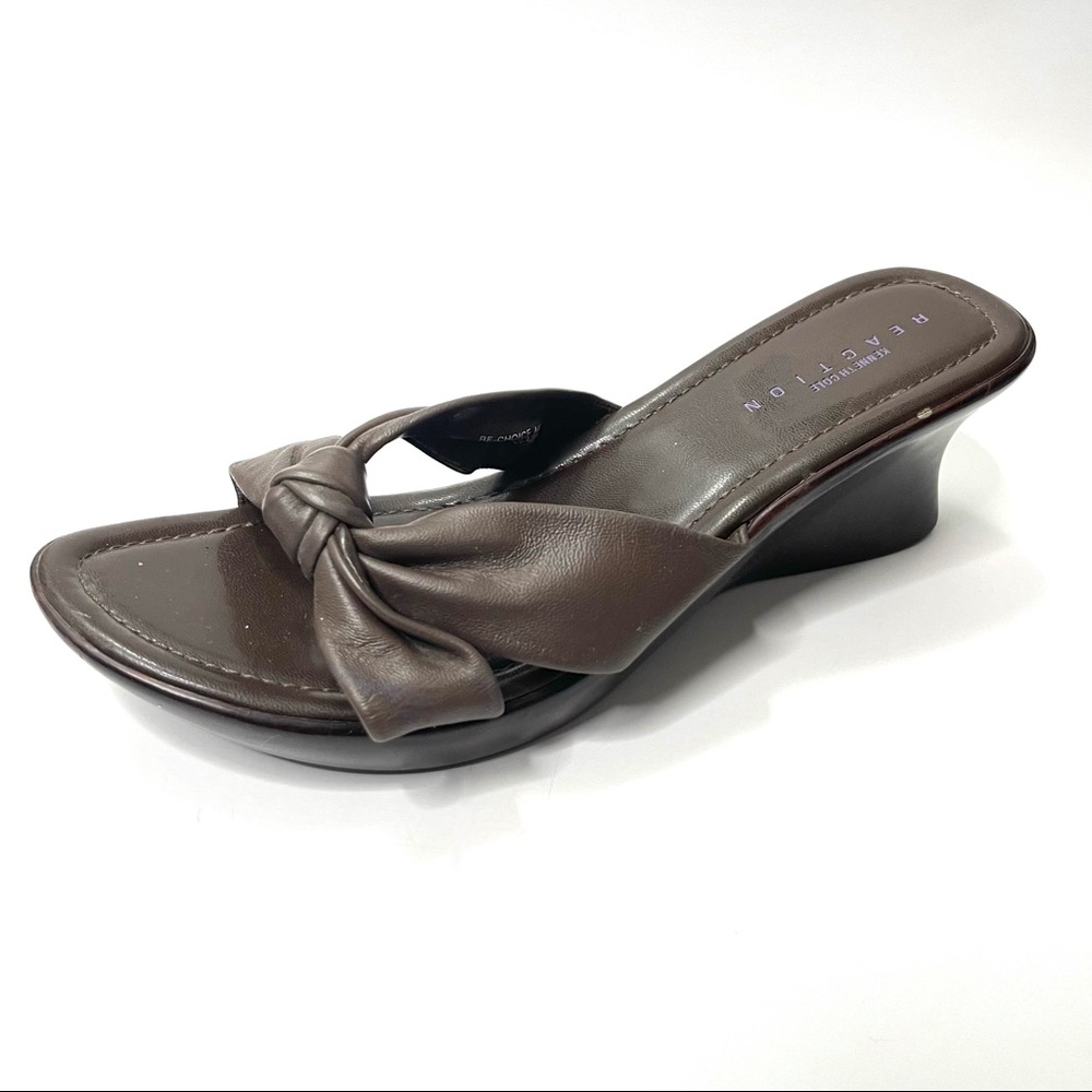 KENNETH COLE Brown Leather Sandals
